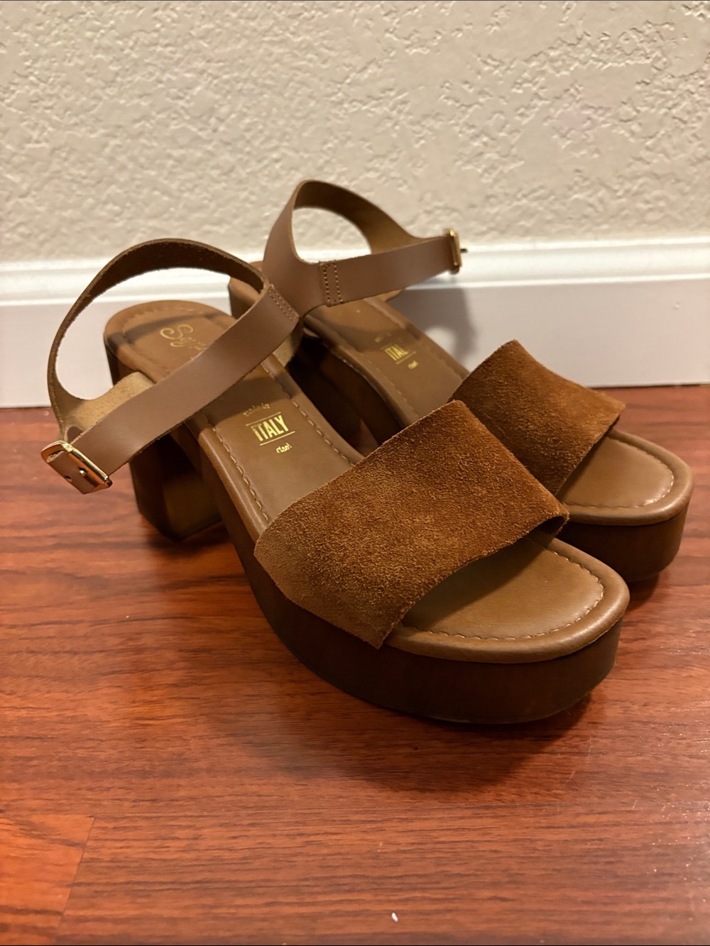 Seychelles Brown Suede Platform Sandals